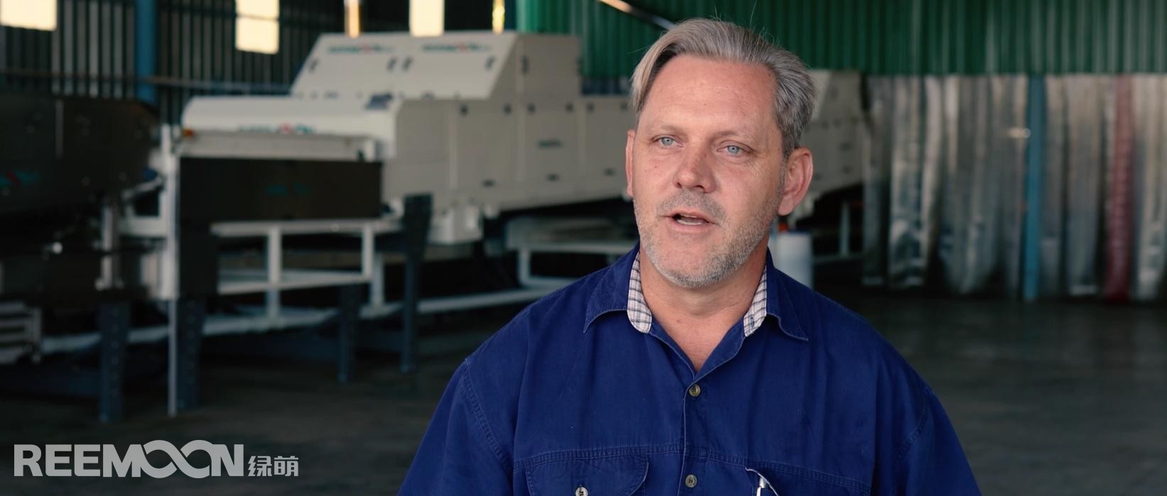 近日，全球水果知名品牌Unifrutti南非子公司引入的綠萌六通道柑橘分選線正式投入運營。Blyde River農場葡萄柚分選現場，Unifrutti南非公司運營經理Don coetsee對于綠萌的設備和服務給予了高度評價?！熬G萌的設備充分滿足了包裝廠的水果分選分級包裝需求，我們已經看到了綠萌的設備運行情況，它確保了我們的水果包裝質量，綠