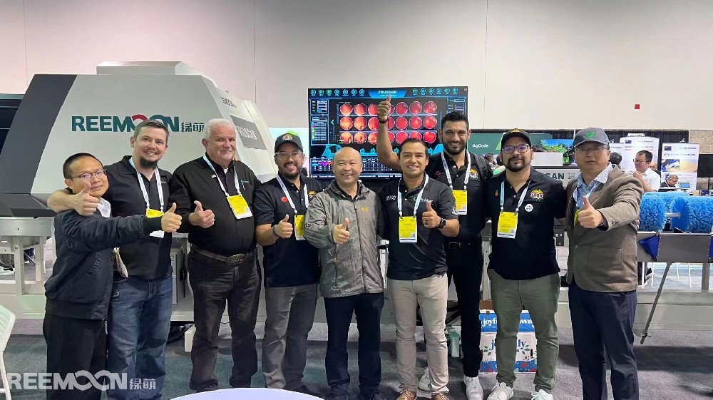 10月20日-21日備受全球果蔬領域矚目的盛會——2023美國果蔬展在洛杉磯安納海姆會展中心盛大舉辦。作為北美洲規模最大、最具影響力的展會之一，美國果蔬展不僅是一個重要的商貿合作交流平臺，更是企業展示品牌形象、技術水平、創新實力及交流行業趨勢的絕佳舞臺。本次參展，綠萌攜帶最新AI智能分選技術和蘋果智能分選設備亮相